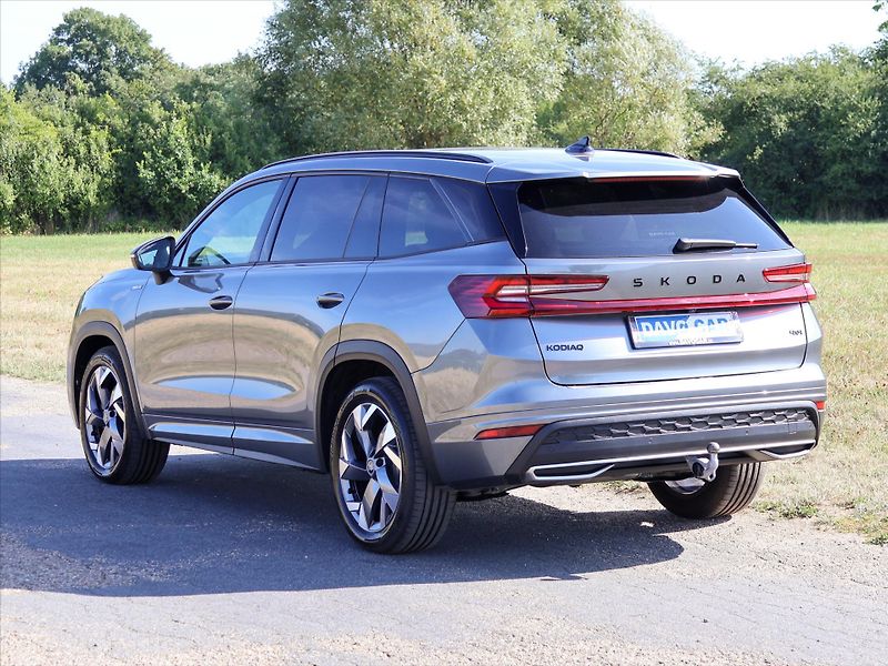 Škoda Kodiaq 2,0 TDI 4x4 DSG Sportline - fotka 5 z 40