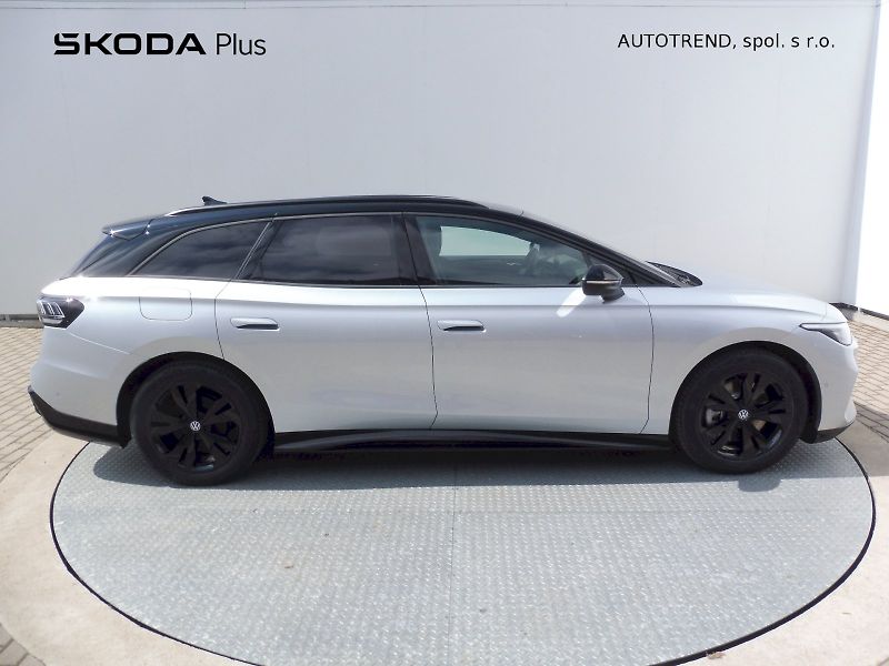 Volkswagen ID.7 Tourer (2026) Pro S People 210 kW, kap. 86 k - fotka 32 z 32