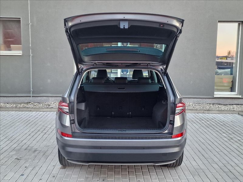 Škoda Kodiaq 2.0TDI 147kW DSG Style 4x4,ČR - fotka 41 z 50