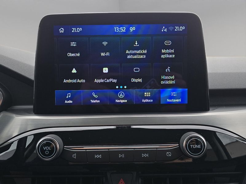 Ford Kuga (2020) Titanium 2.5 PHEV 165kW, Serv. - fotka 20 z 28