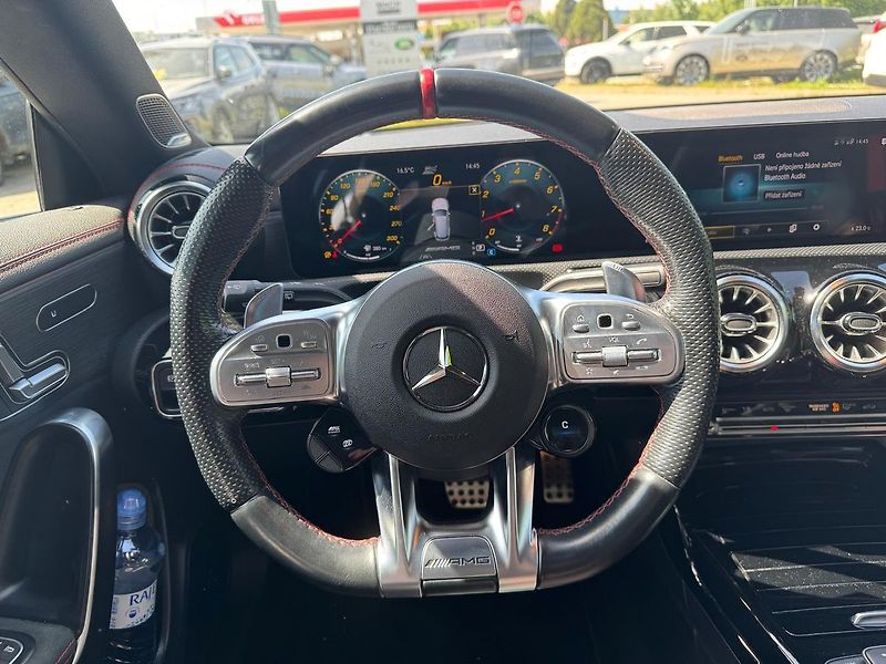 Mercedes-Benz CLA - fotka 17 z 20