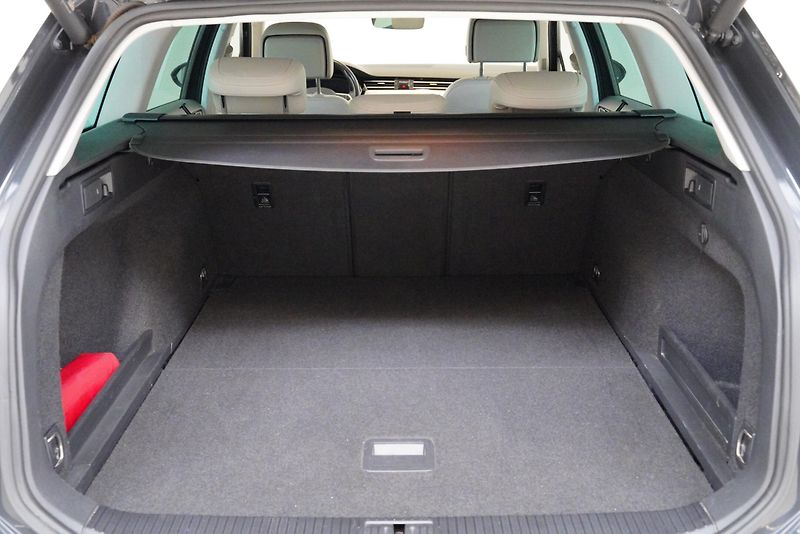 Volkswagen Passat - fotka 27 z 28