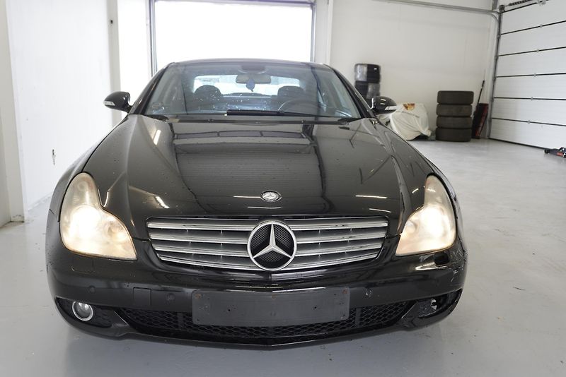 Mercedes-Benz CLS (2005) CLS350 3,5I AUTOMAT - fotka 2 z 31