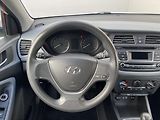 Hyundai i20 (2015) 1.2i, ČR, Klima - náhled 11