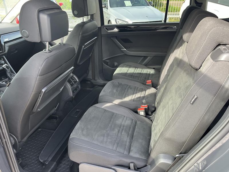Volkswagen Touran (2020) 2.0TDi 110KW 7-Míst Highline  - fotka 16 z 28