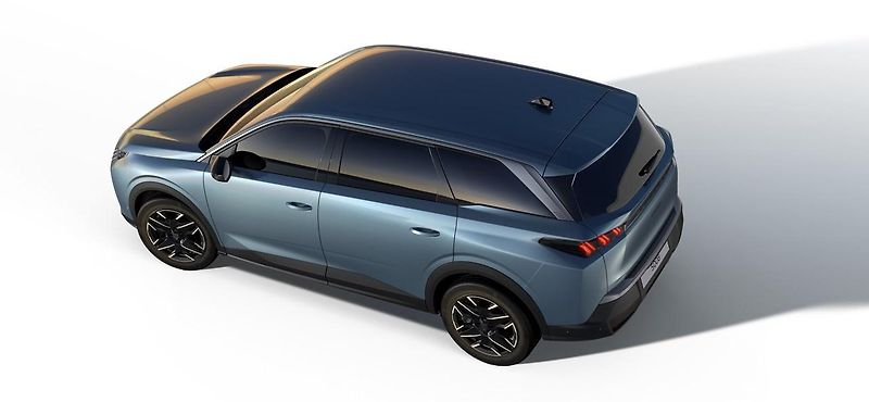 Peugeot 5008 (2026) BUSINESS Hybrid 145 e-DCS6     - fotka 5 z 10