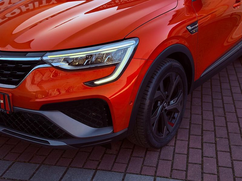 Renault Arkana 1.3 TCe R.S. Line EDC, ČR, 1.M - fotka 3 z 35