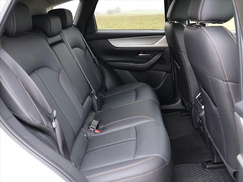 Mazda CX-60 3,3 D 187kW CZ Homura 1Maj DPH - fotka 16 z 47