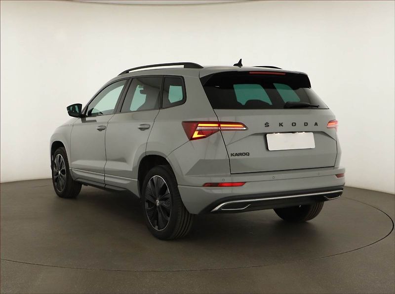 Škoda Karoq (2023) Sportline 2.0 TDI - fotka 4 z 17