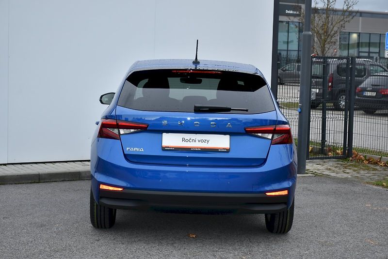 Škoda Fabia (2025) Top Selection 1,0 TSI 70 kW 5- - fotka 7 z 26
