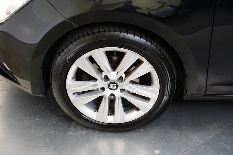 Seat Leon - fotka 10 z 23