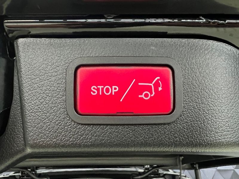 Mercedes-Benz Třídy V 300d 4M EXCLUSIVE XL, AIRMATIC - fotka 31 z 34
