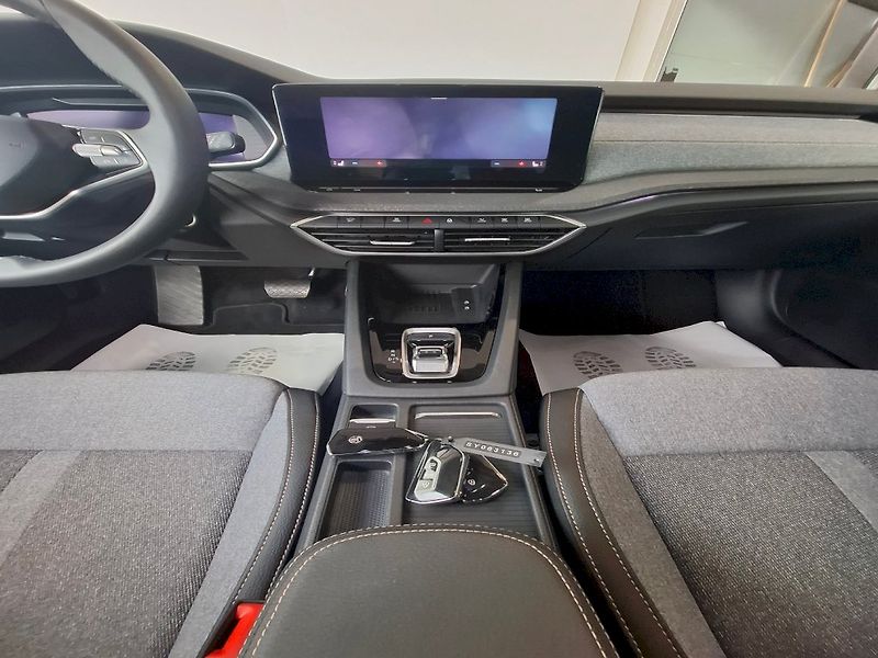 Škoda Octavia (2024) Combi STYLE TD 110/2.0 A7F - fotka 13 z 44