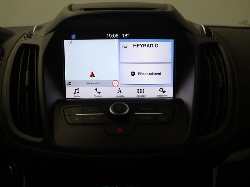 Ford Kuga 1,5 EB 110kW ST-Line 1.Maj - fotka 18 z 28