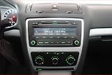 Škoda Octavia (2011) Ambiente 1.6 TDI, Tempomat - náhled 12