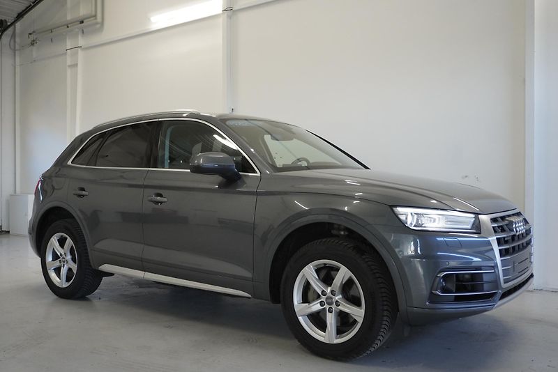 Audi Q5 2,0 40 TDI 140kW QUATTRO  - fotka 7 z 36