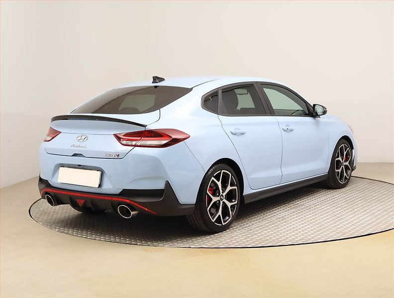 Hyundai i30 (2022) 2.0 N - fotka 5 z 23
