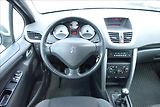 Peugeot 207 1,4 i 54KW, ČR, SERVIS. KN. - náhled 16