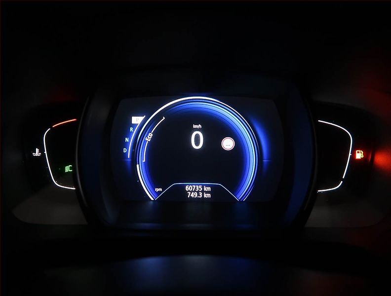 Renault Kadjar (2017) 1.2 TCe, Automat, ČR,1.maj - fotka 11 z 20