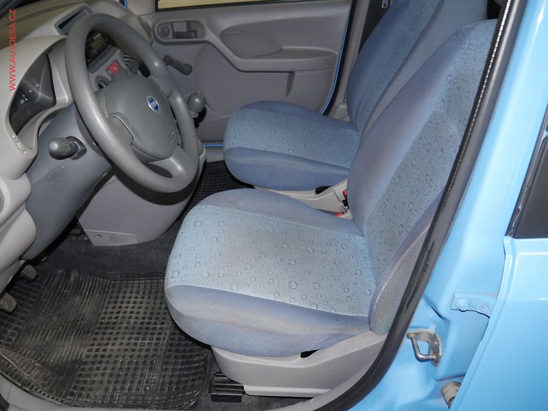Fiat Panda (2005) 1.1i - fotka 9 z 15