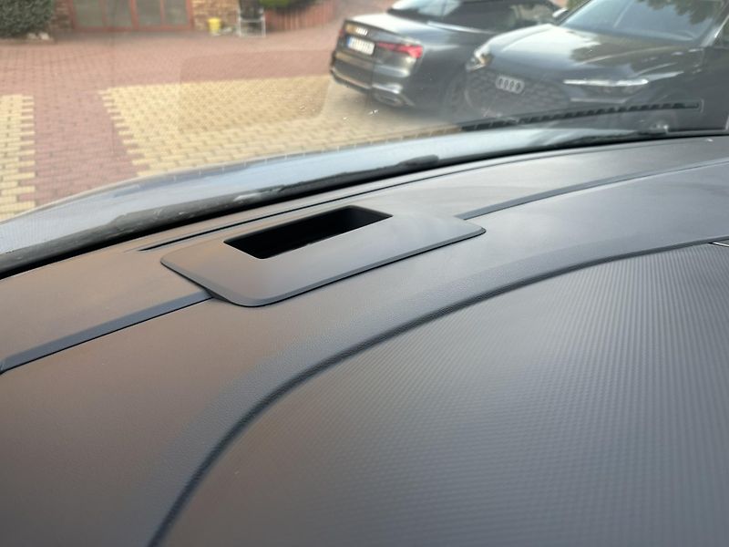 Volkswagen Multivan HIGHLINE, HEAD-UP, STYLE - fotka 10 z 28
