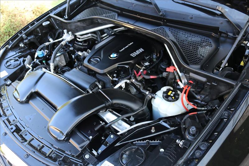 BMW X5 2,0 xDrive25d,ČR, 1. Majitel - fotka 57 z 59