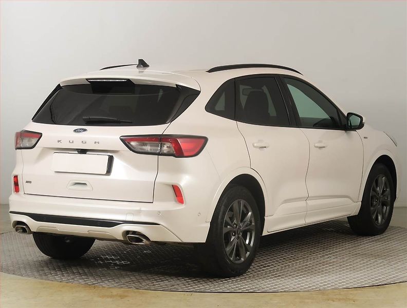 Ford Kuga (2023) ST-Line 2.0 EcoBlue - fotka 5 z 24
