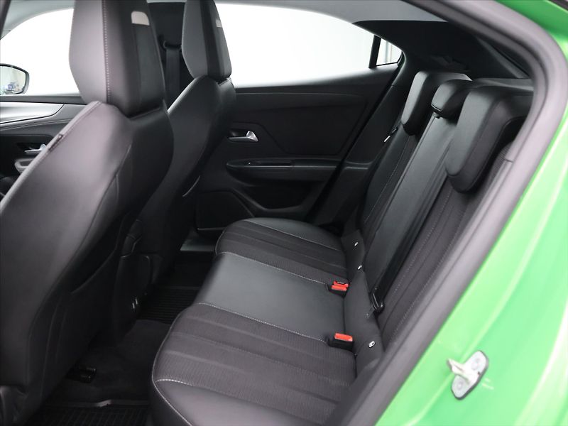 Opel Mokka 1,5 CDTI 81kW Ultimate - fotka 14 z 33
