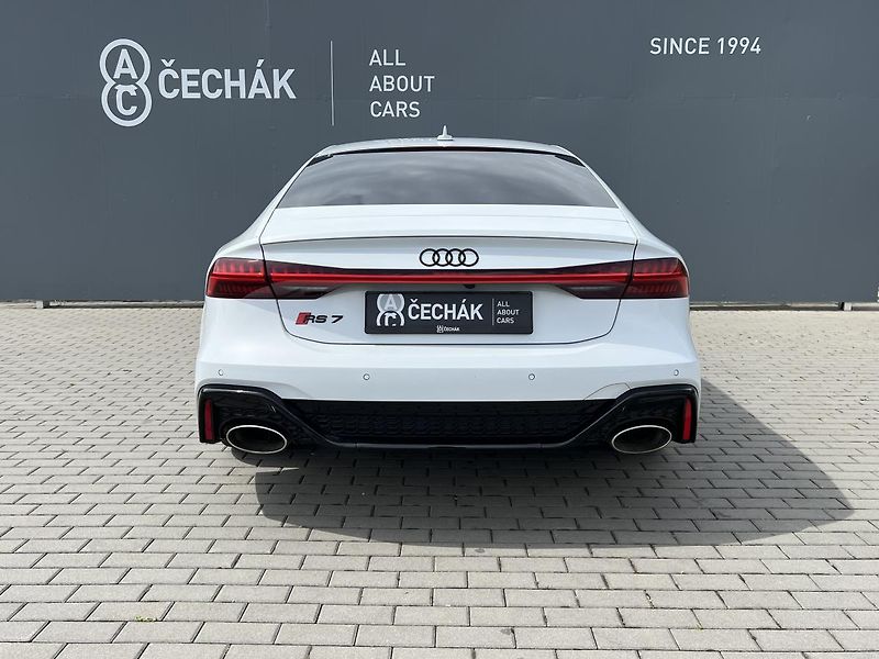 Audi RS 7 (2021) 4.0*TFSI*Biturbo*B&O*N.Vision - fotka 6 z 36