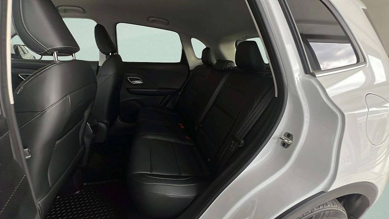MG ZS (2025) ELEGANCE 1.5 MT5 (85kW/115k) / - fotka 20 z 30