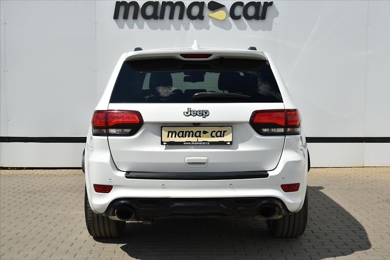 Jeep Grand Cherokee 6.4 SRT 344kW AWD NAVI ČR - fotka 6 z 33
