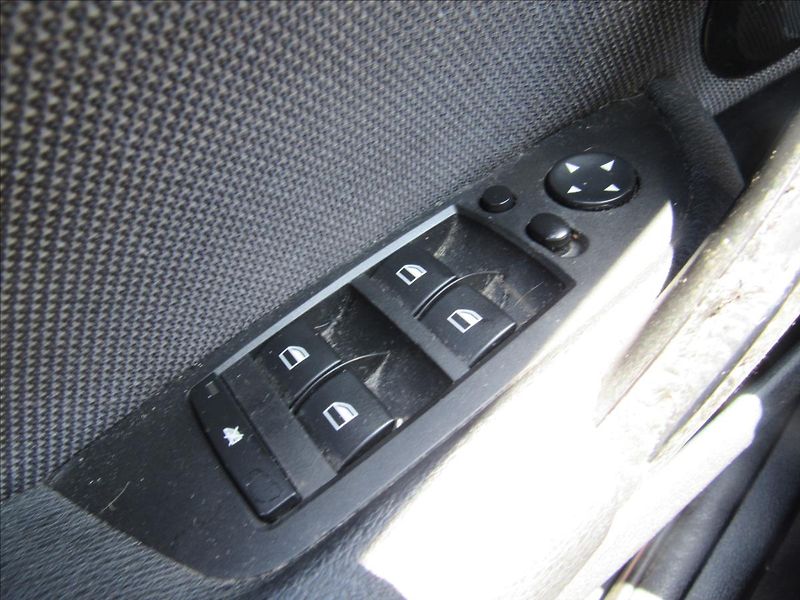 BMW X1 2,0 d xDrvie20d - fotka 26 z 29