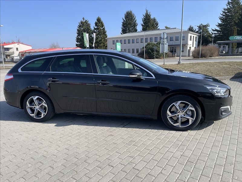 Peugeot 508 2,0 HDI 133kw SW Allure Automa - fotka 36 z 40