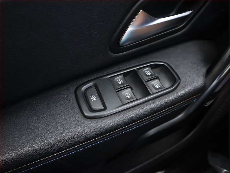 Dacia Duster (2021) 1.0 TCe, Navi, Tempomat - fotka 17 z 20