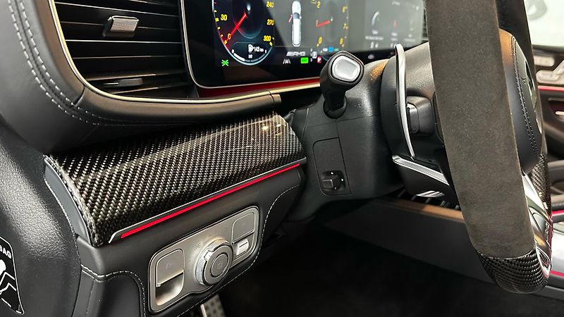 Mercedes-Benz GLS 63 AMG / TOP VÝBAVA - fotka 40 z 68
