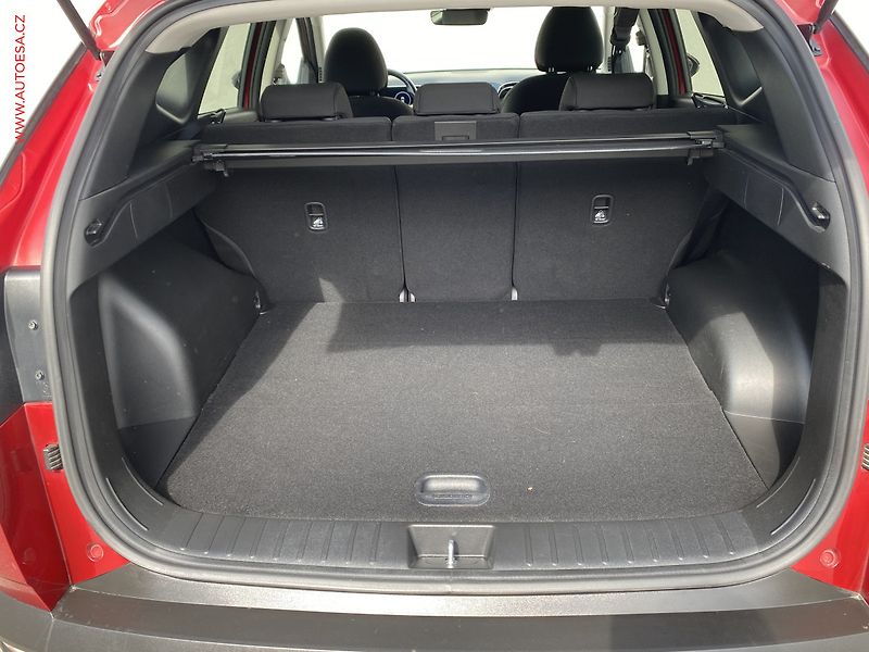 Hyundai Tucson (2021) 1.6 CRDi 2WD, ČR, Smart - fotka 7 z 19