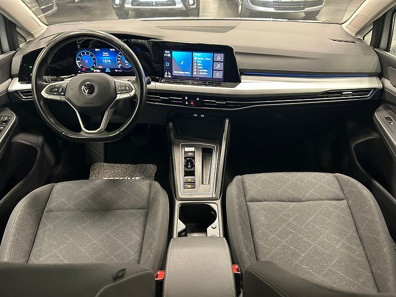 Volkswagen Golf (2023) 1.5 TGI Comfort AUT 2023 | Zár - fotka 37 z 58