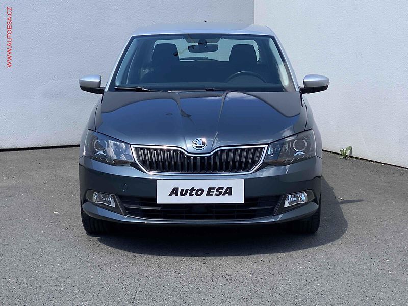 Škoda Fabia (2014) 1.2 TSi, AC, tempo - fotka 2 z 17