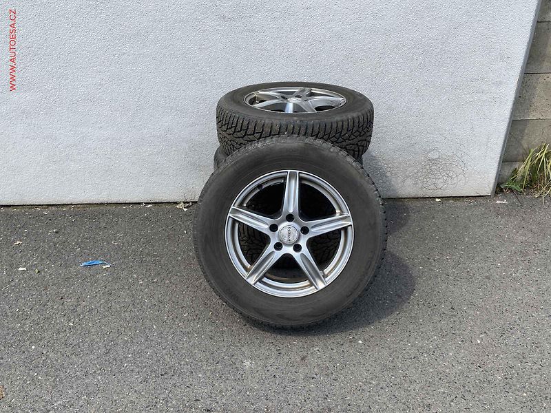 Volkswagen Tiguan (2009) 1.4TSi 4x4, ČR, AC, tempo - fotka 17 z 17