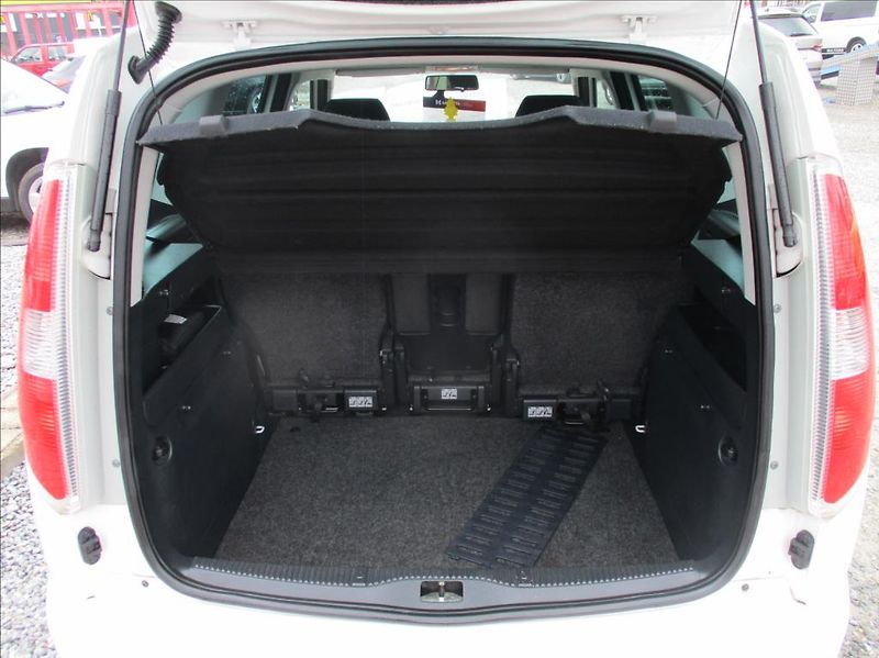 Škoda Roomster 1,2 TSi, aut.klima,serv.kniha, - fotka 9 z 27