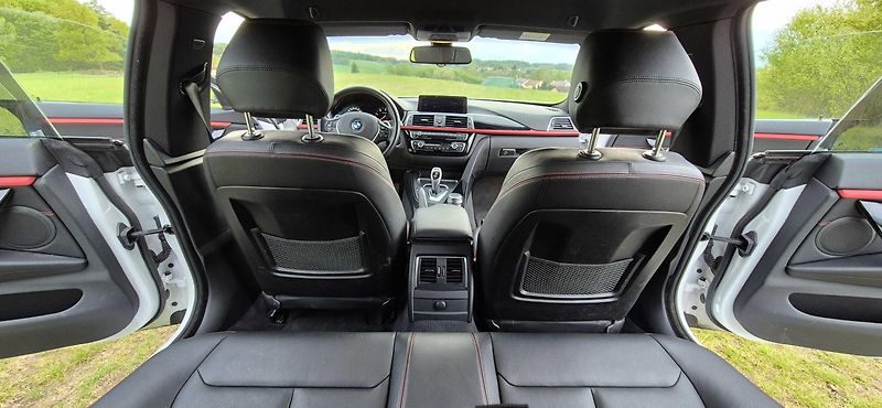 BMW Řada 4 (2017) - fotka 13 z 23