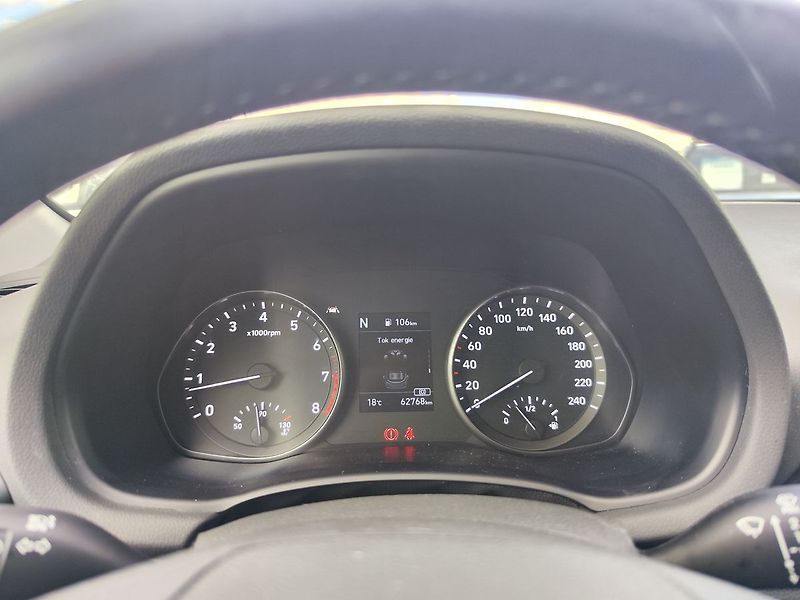 Hyundai i30 1.5 T-GDI/117kW Comfort - fotka 13 z 28