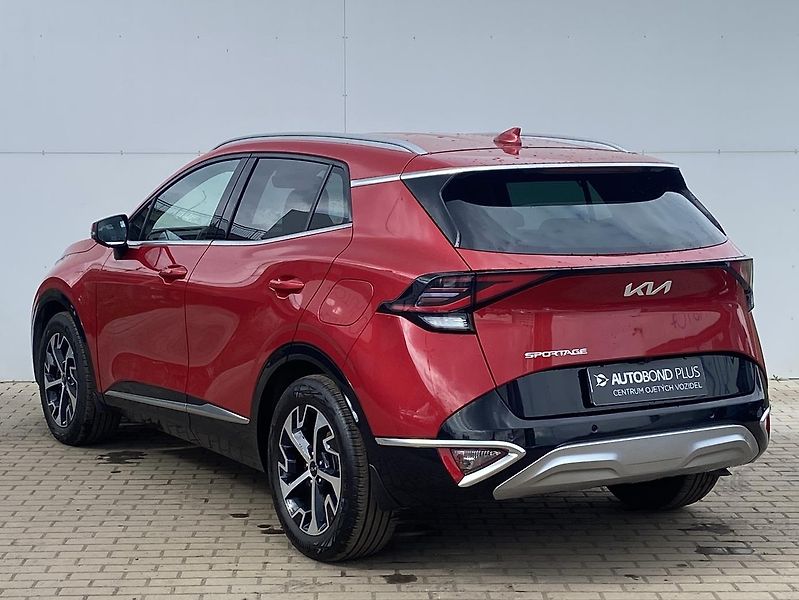 Kia Sportage 1.6 T-GDI 118kW AWD DCT TOP - fotka 7 z 22