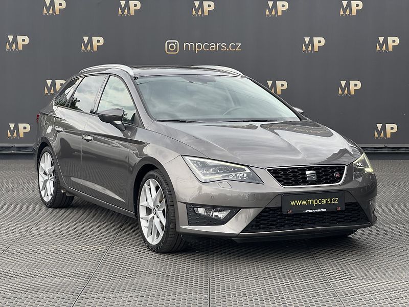 Seat Leon (2016) 1.4TSi 92kW MAN FR, PANO 1.Maj - fotka 3 z 45