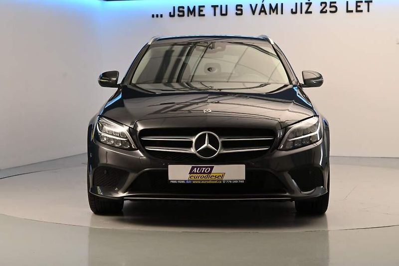 Mercedes-Benz Třídy C (2021) 2.0 300 DE 9G-TRONIC AVANTGARD - fotka 3 z 33