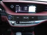 Lexus LS 500h 3,5 HEV 220kW Aut. 4x4 CZ - náhled 29