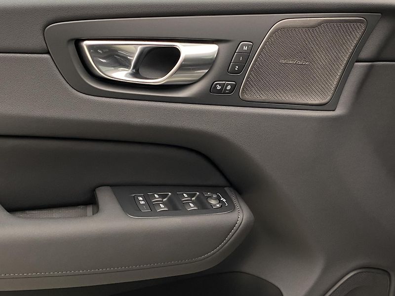 Volvo XC60 (2026) B5 AWD AUT BRIGHT PLUS  - fotka 26 z 61