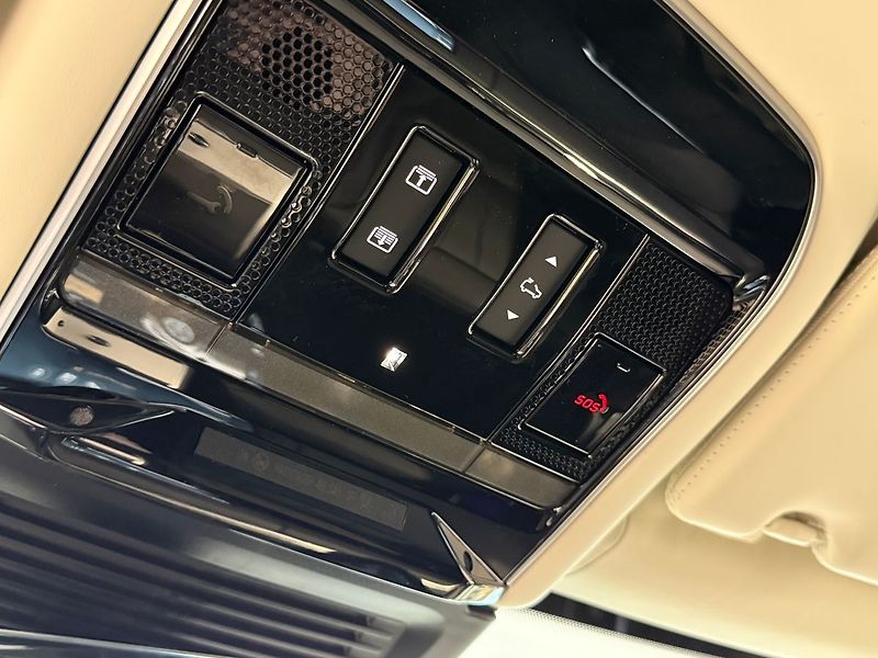Land Rover Range Rover P530 Autobiography, MERIDIAN - fotka 26 z 50