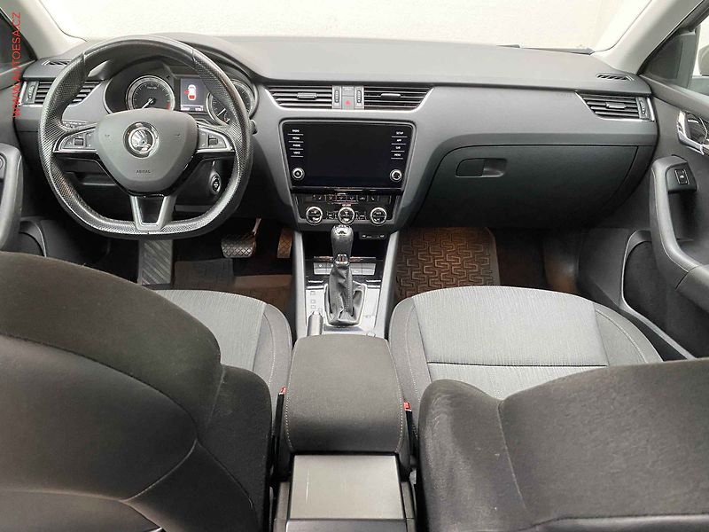 Škoda Octavia (2017) 2.0TDi, 2.maj,ČR, Style, DSG - fotka 8 z 18