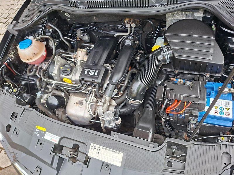 Seat Ibiza (2014) FR 1.2TSI 77kW - fotka 24 z 34